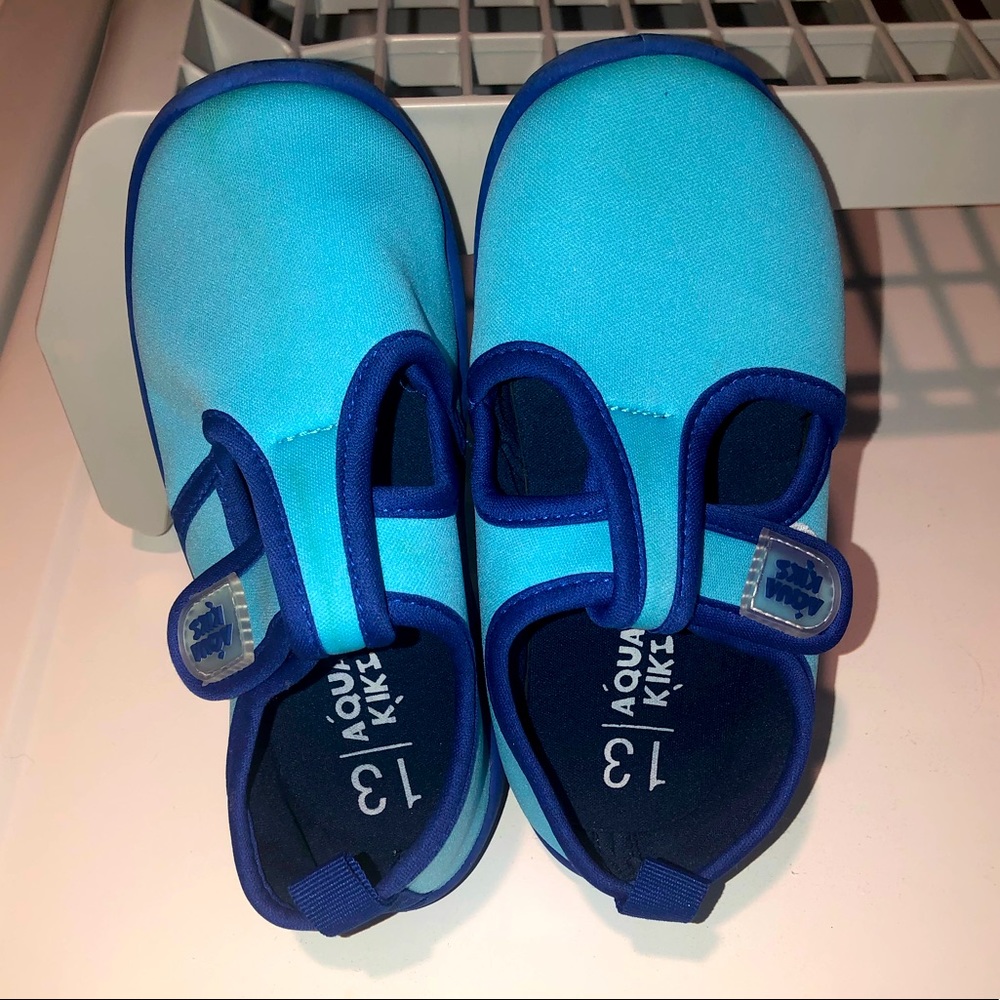 LIKE NEW! Water Shoes
